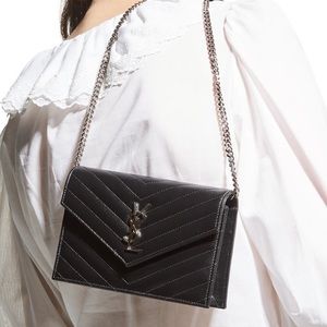 Grain de Poudre Envelope Wallet on a Chain *worn by once With love ❤️